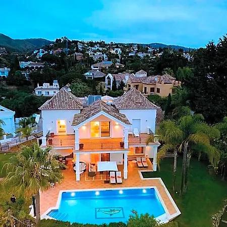 Moscu 13 Comfortable Marbella